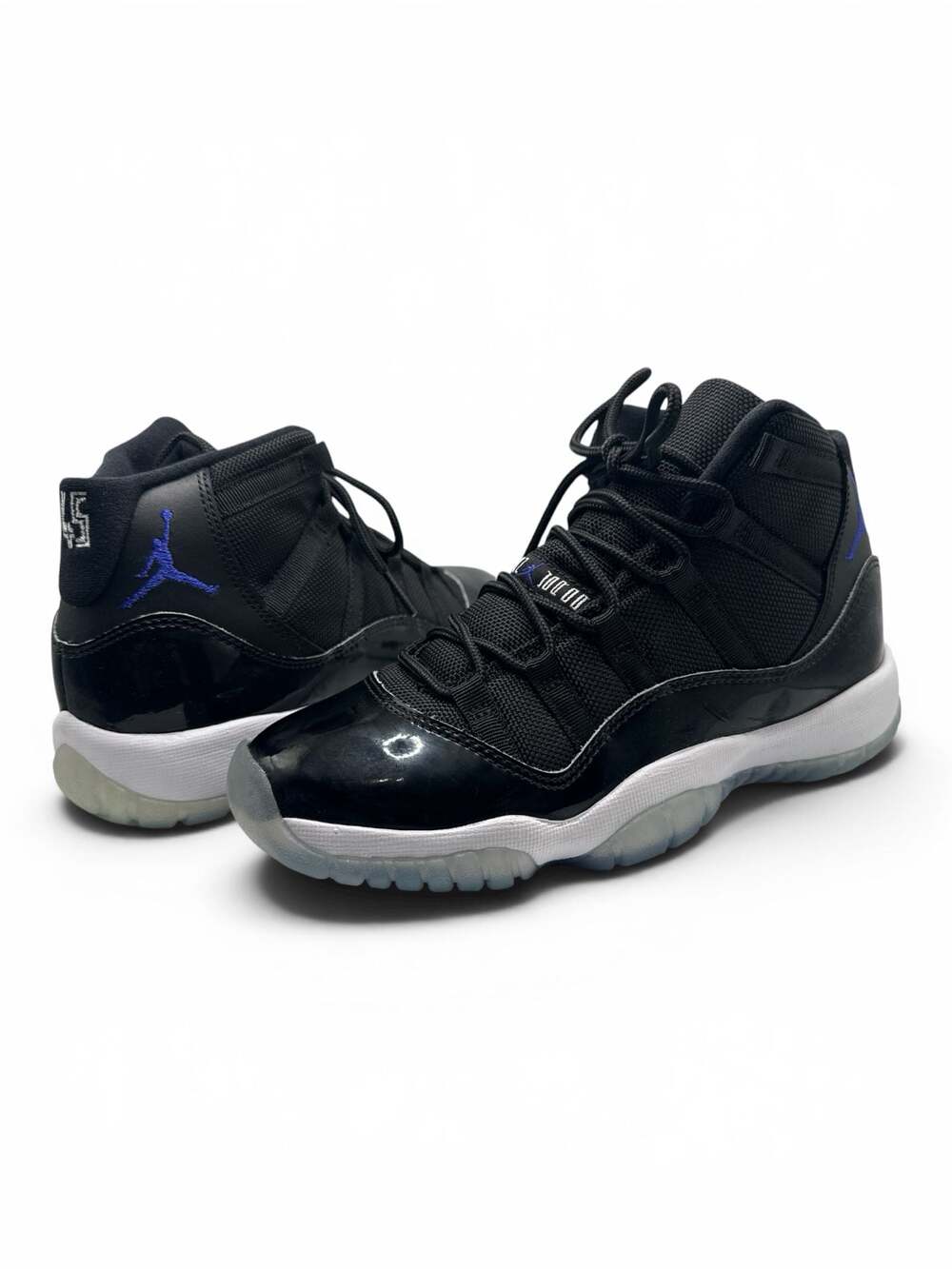 Air Jordan 11 Retro BG Space Jam Size 4Y